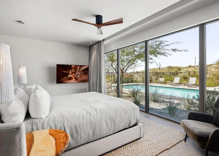 Paradise Canyon - 3 Estates - Casita & Horse Stables *