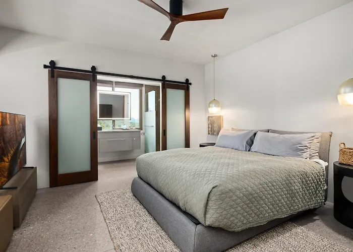 Paradise Canyon - 3 Estates - Casita & Horse Stables Holiday home