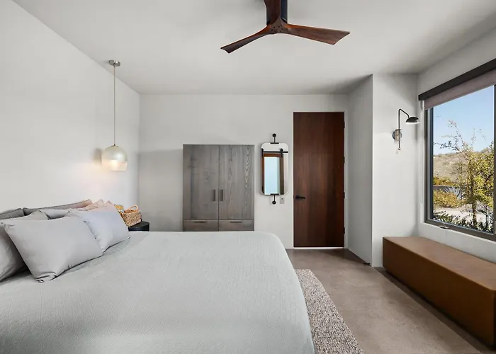 Paradise Canyon - 3 Estates - Casita & Horse Stables