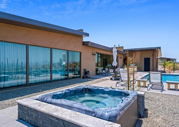 Paradise Canyon - 3 Estates - Casita & Horse Stables Fort McDowell