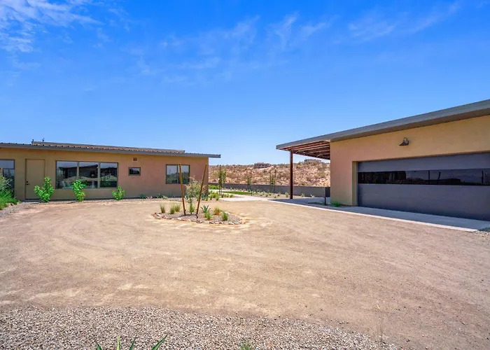 Holiday home Paradise Canyon - 3 Estates - Casita & Horse Stables